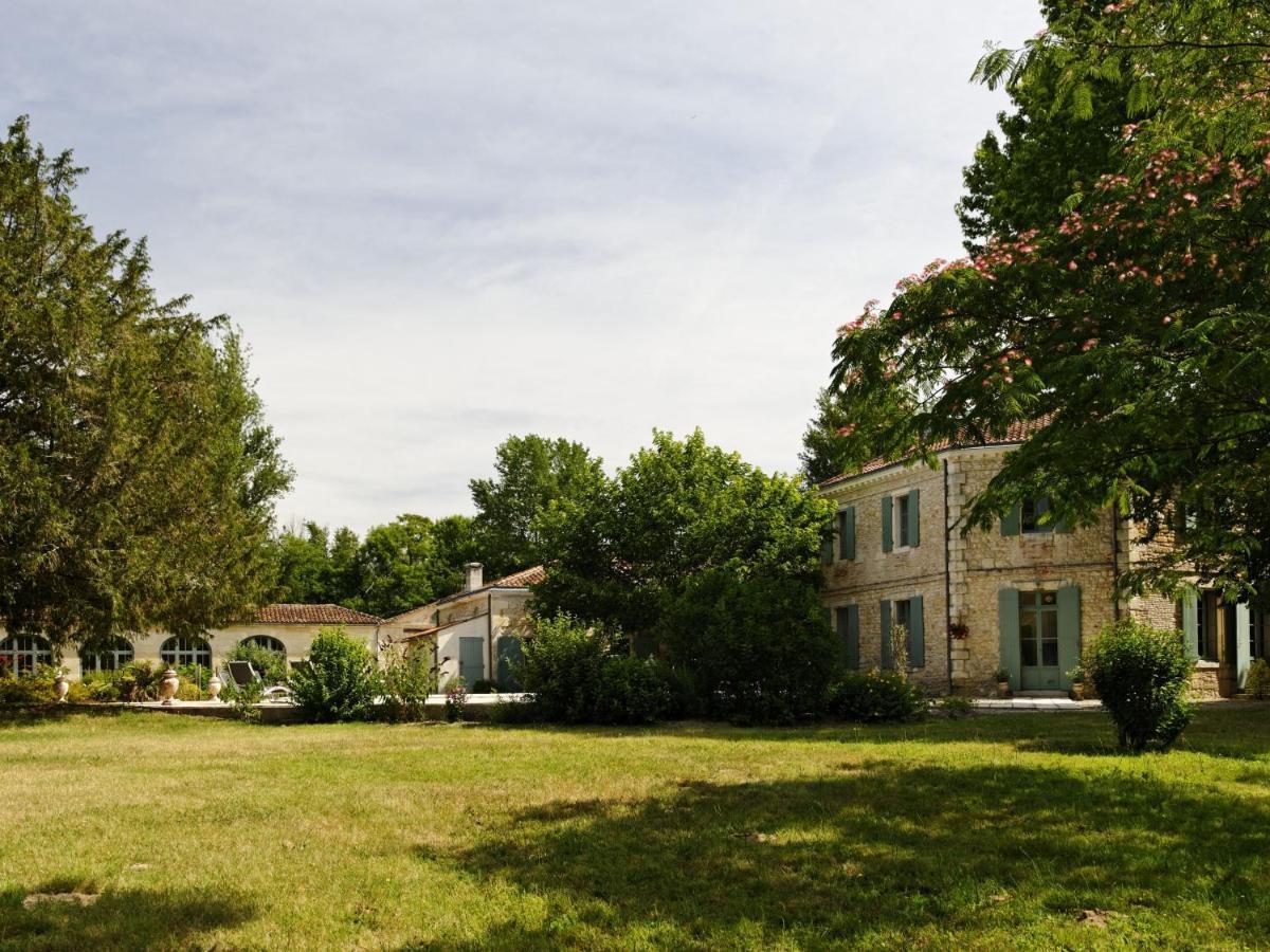 Chateau De L'Isle - Chambres D'Hotes Кастельно-де-Медок Экстерьер фото